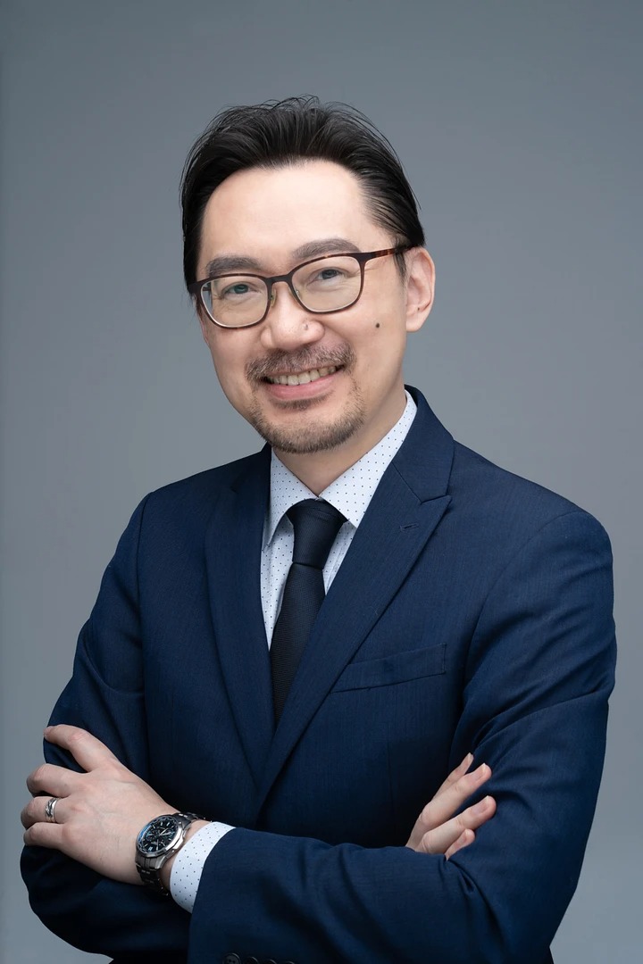 主管肖像: 待聘中